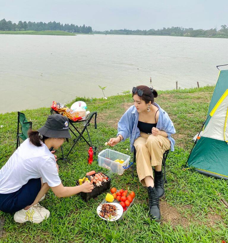 Cắm trại ở Đền Trạng Trình Nguyễn Bỉnh Khiêm Hải Phòng