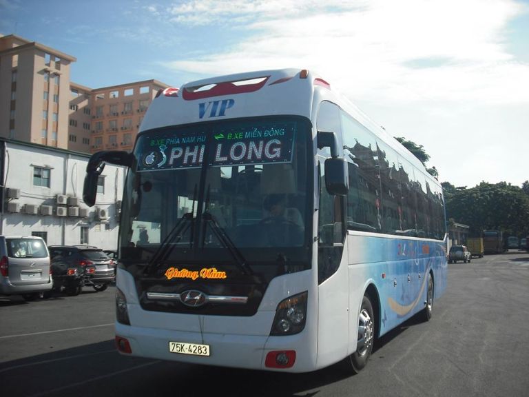 Xe khách Sài Gòn - Huế Phi Long