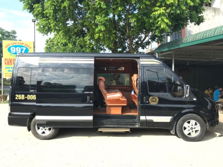 Xe limousine Xuân Tráng Hà Nội đi Hòa Bình