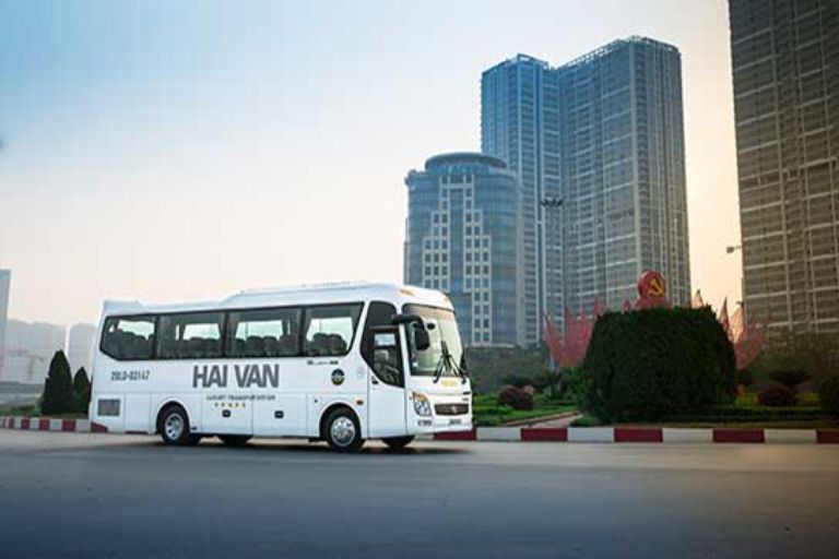 xe limousine Hà Nội Tuyên Quang 
