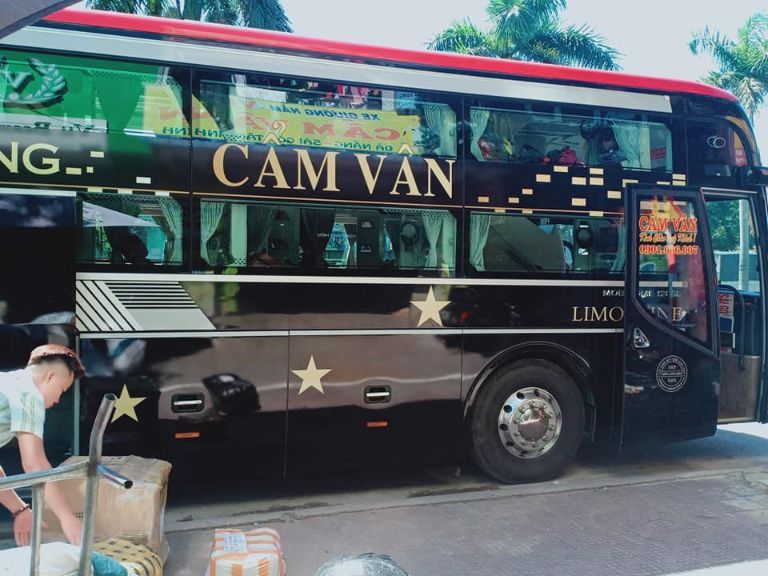 Nhà xe Cẩm Vân - Xe khách Limousine Sài Gòn Đà Nẵng