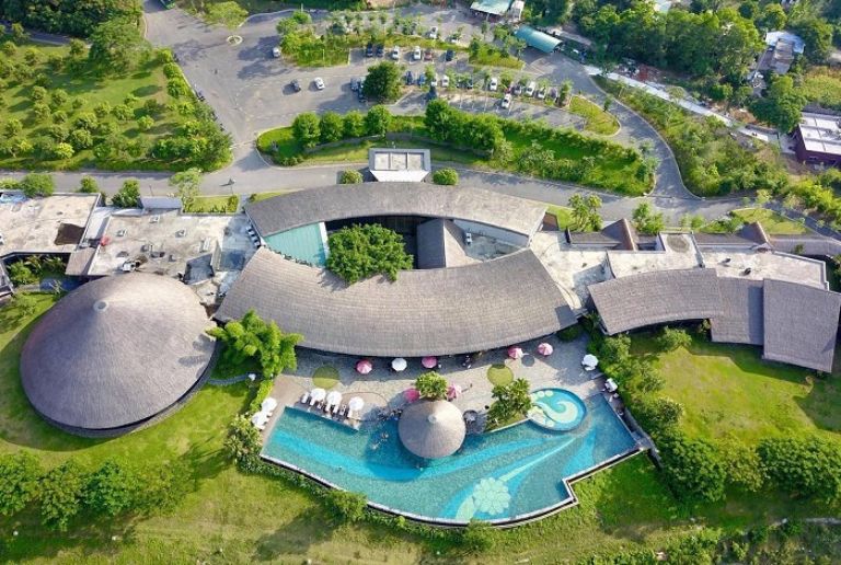 Resort Serena Hòa Bình
