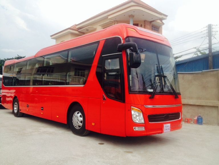 Nhà xe 15 SH Co.ltd - Xe Limousine chuyên tuyến Sài Gòn Tây Ninh