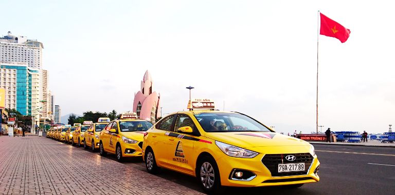 TOP 8 xe taxi sân bay Cam Ranh đi Nha Trang