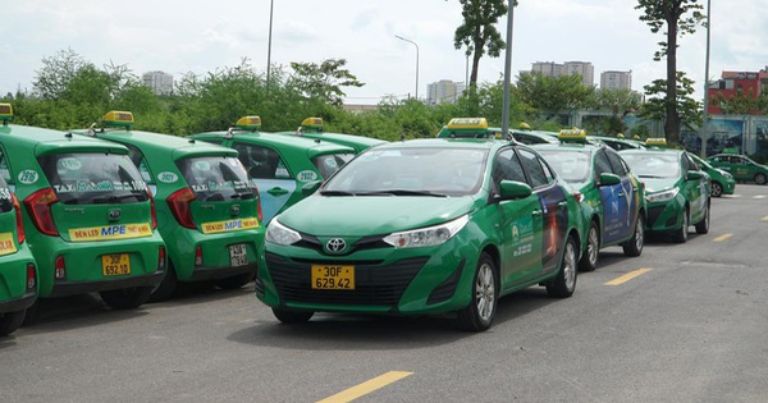 Xe taxi Mai Linh sân bay Đà Lạt - Nội thành