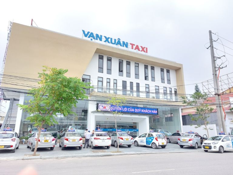Nhà xe taxi Vạn Xuân - Xe đưa đón sân bay Vinh