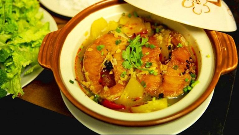 Canh chua cá nhồng đã và đang đóng vai trò rất quan trọng trong mỗi bữa cơm truyền thống gia đình.