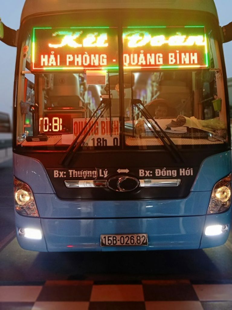 Xe khách Hải Phòng Quảng Bình. 