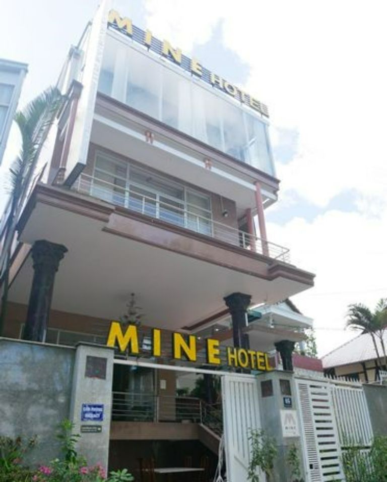 Khách sạn MINE
