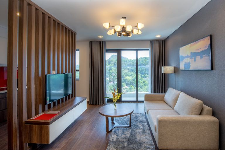 Ramada Hotel & Suites By Wyndham Halong Bay View