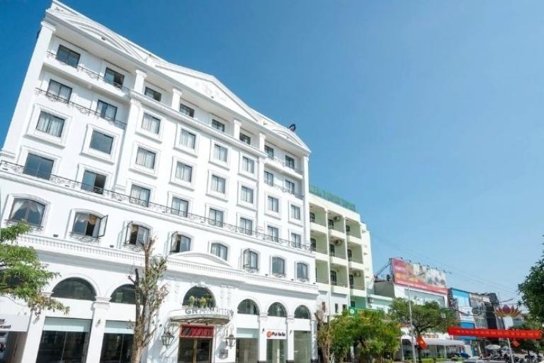 Khách sạn Grand Móng Cái