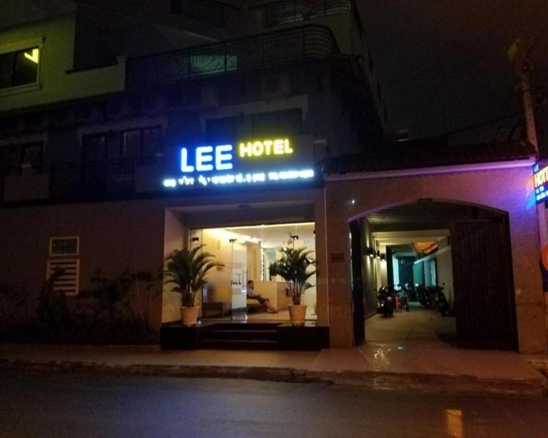 Khách sạn Lee Bình Thạnh
