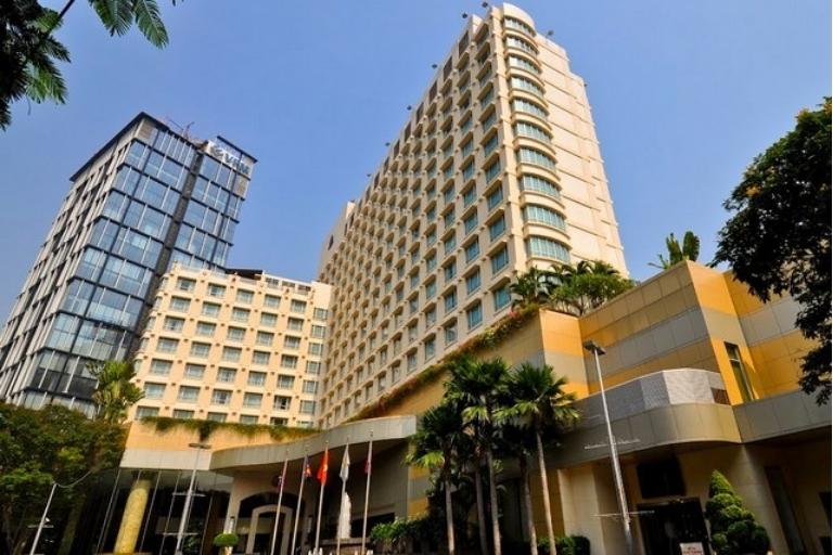 khách sạn Tân Phú