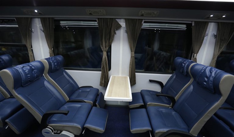 Hệ thống ghế mềm được thiết kế theo mô hình hàng không nhưng rộng rãi và thoải mái hơn. 