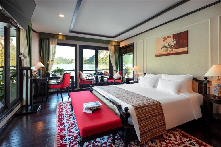 Phòng nghỉ tại Orchid Cruise được thiết kế theo một phong cách chung nhưng diện tích và cách bài trí sẽ khác nhau. 