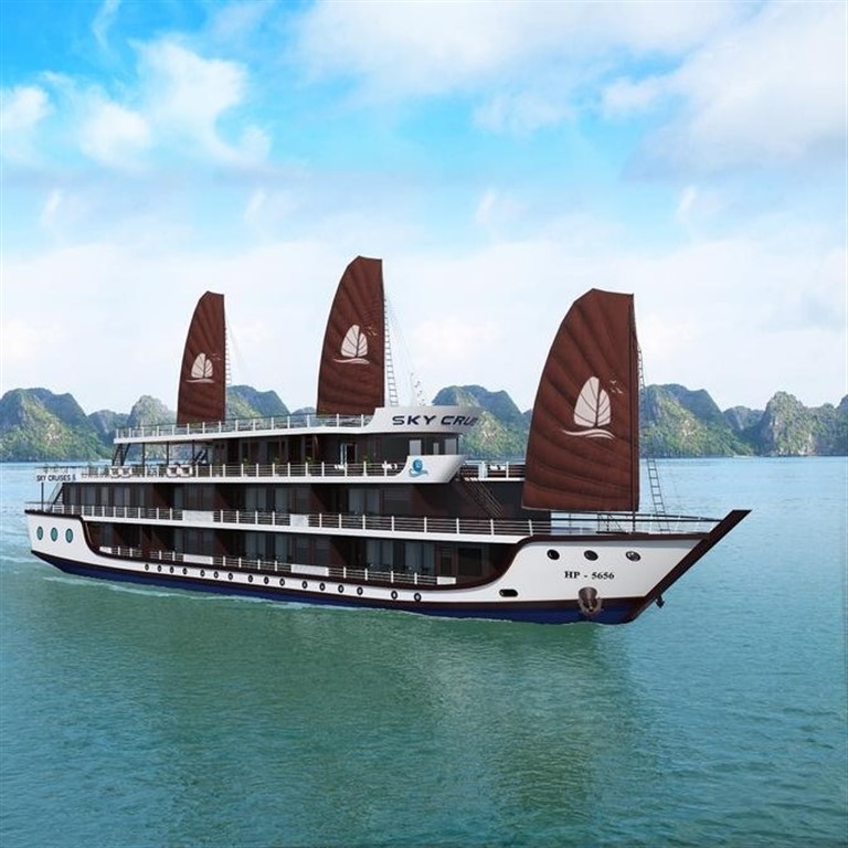 Du thuyền Sky Cruise xứng đáng là một lựa chọn hoàn hảo tại vịnh Lan Hạ - nơi có phong cảnh đẹp như tranh vẽ.