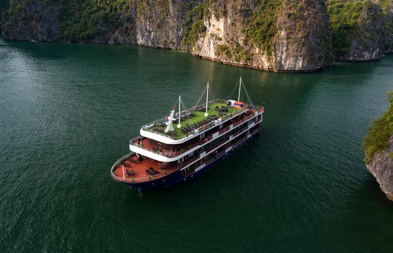 Du thuyền La Pandora chính thức hạ thuỷ vào tháng 7 năm 2019, gây được ấn tượng với đông đảo du khách.