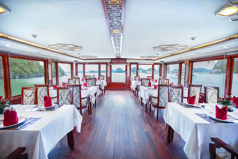 Nhà hàng Oriental Sail
