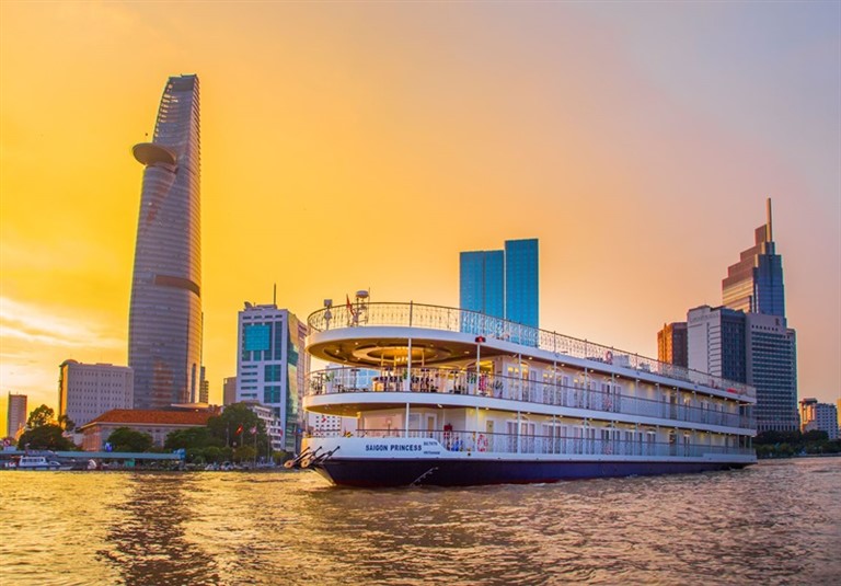 Du thuyền Sài Gòn - Saigon Princess là nhà hàng du thuyền đạt chuẩn 5 sao hàng đầu Sài Gòn. 