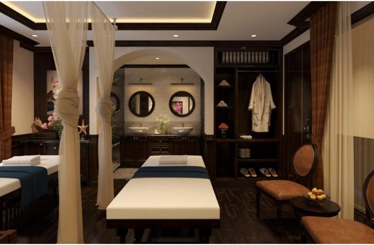 Phòng spa và massage sử dụng tông màu trắng xanh, kết hợp với màu gỗ, giúp khách hàng thư thái hơn