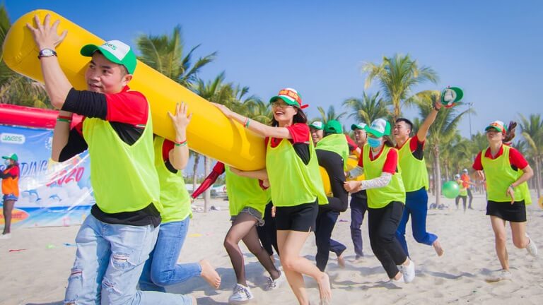 teambuilding trong tour du lịch