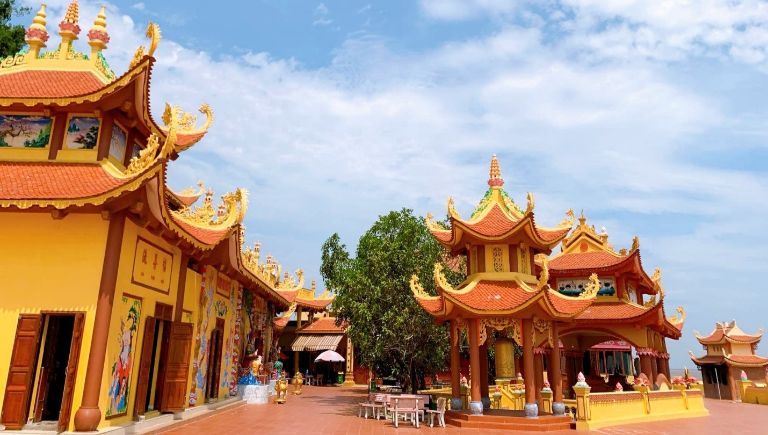Đền Bà Đế là địa điểm văn hóa tín ngưỡng linh thiêng tại quận Đồ Sơn 