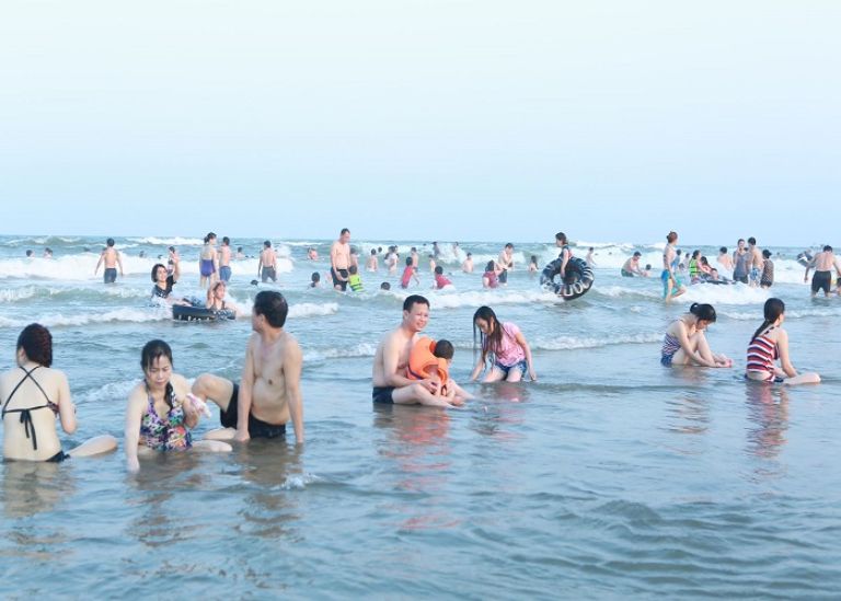 Tắm biển tại Sầm Sơn giúp cải thiện và phục hồi sức khỏe đáng kể 