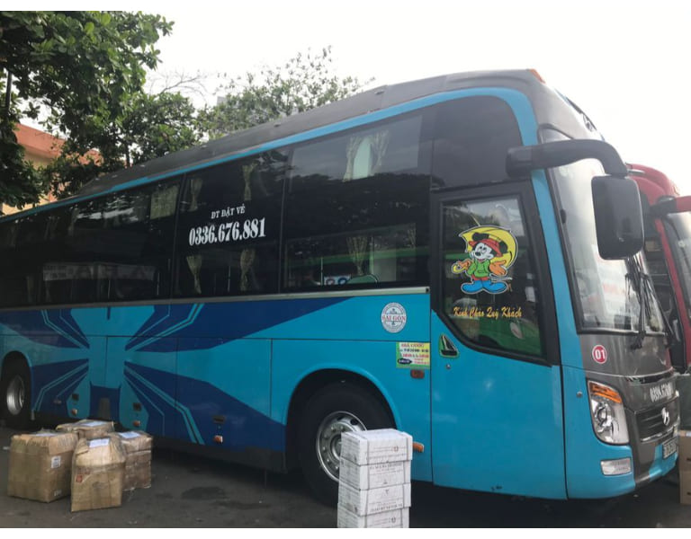Nhà xe Văn Năm nhận được nhiều lời khen cho chất lượng xe khách Hà Nội Biên Hòa cũng như cách hãng làm dịch vụ khách hàng.