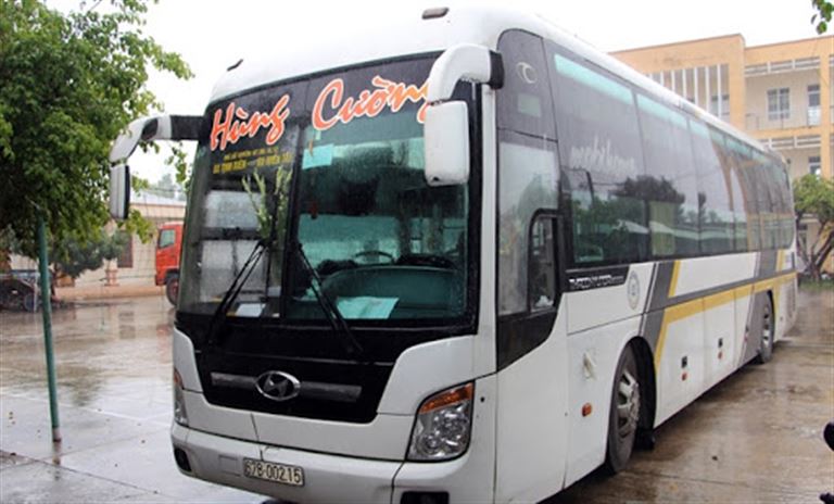 Nhà xe Hùng Cường cung cấp cho hành khách nhiều phương thức đặt vé khác nhau, rất linh hoạt và thuận tiện.