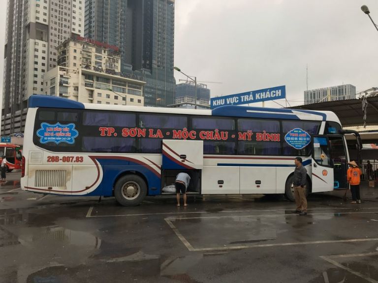 Xe Sơn La Express luôn là lựa chọn hàng đầu của nhiều hành khách di chuyển tuyến Hà Nội Sơn La nói chung và Hà Nội Mai Sơn nói riêng 