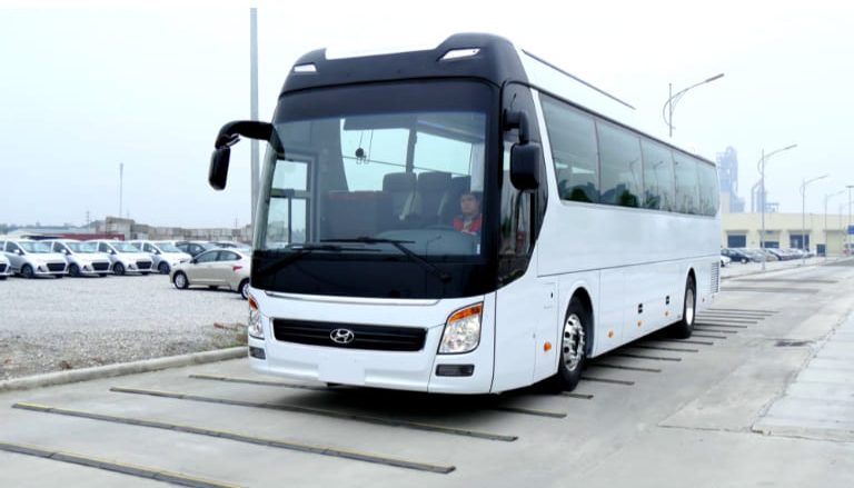 Lí Chỉ cung cấp xe khách Hà Nội Tam Cốc Ninh Bình 29 chỗ phục vụ khách hàng.