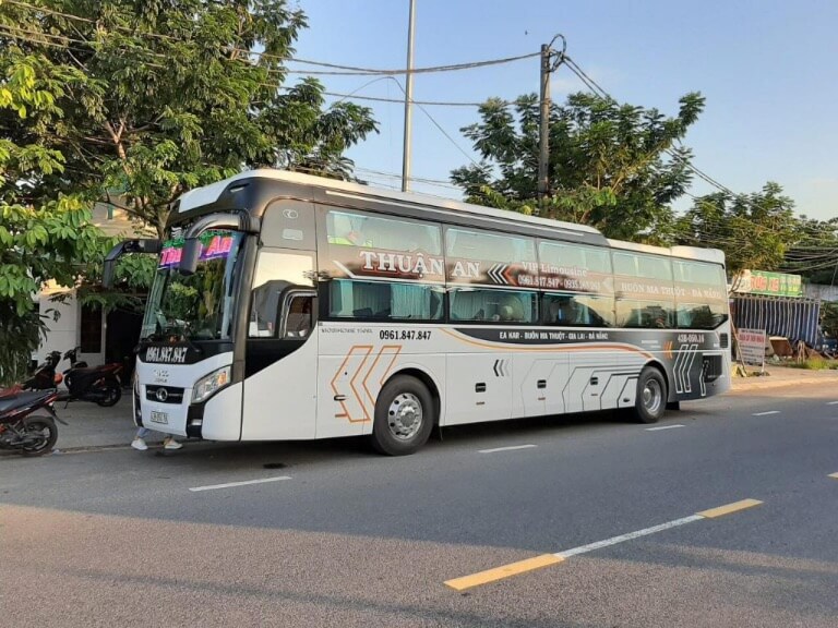 Giá vé rẻ là một trong những ưu điểm ăn khách của nhà xe Phú Xuyên