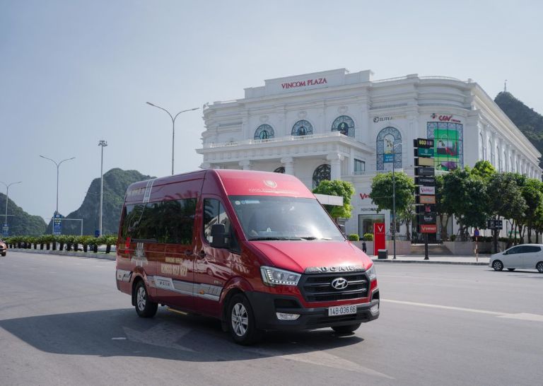 Xe Hà Nội Uông Bí - Phúc Xuyên limousine