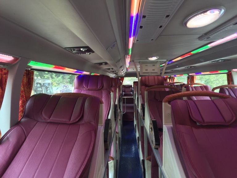 Với thiết kế thông minh và tinh tế, mỗi hành khách đều có được không gian nghỉ ngơi rộng rãi và thoải mái của riêng mình 