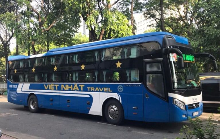 Nếu bạn đang tìm kiếm nhà xe khai thác Nha Trang Biên Hòa uy tín vậy mọi người đừng bỏ lỡ qua xe Việt Nhật Travel 