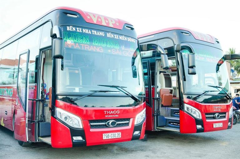 Xe khách Nha Trang Bình Thuận Liên Hưng phục vụ du khách trên nhiều tuyến đường từ Nha Trang đến các tỉnh miền Tây.