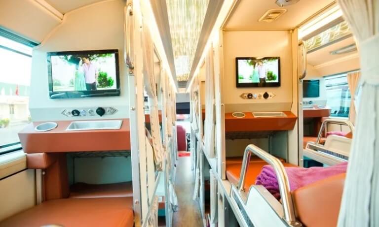 Xe khách Nha Trang Kiên Giang được đầu tư kỹ càng về cơ sở vật chất để phục vụ khách hàng tối ưu