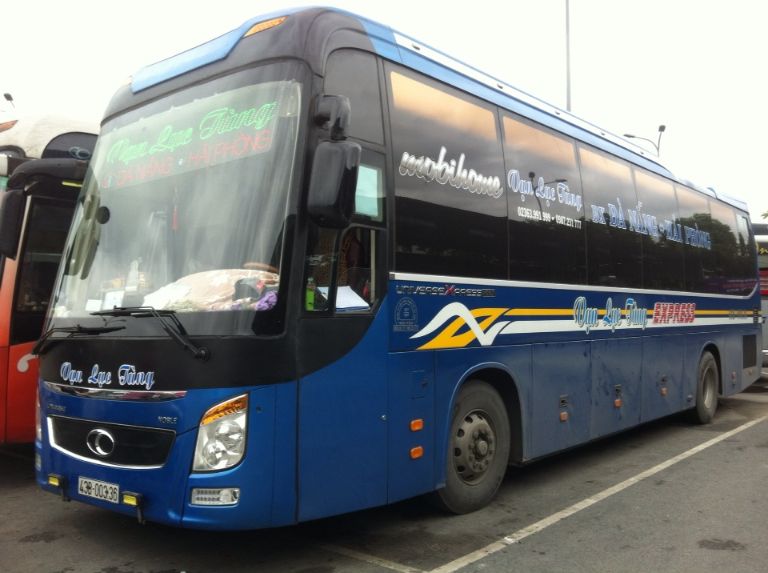 Nhà xe Vạn Lục Tùng chuyên khai thác đa dạng các tuyến đường đi đến Đà Nẵng