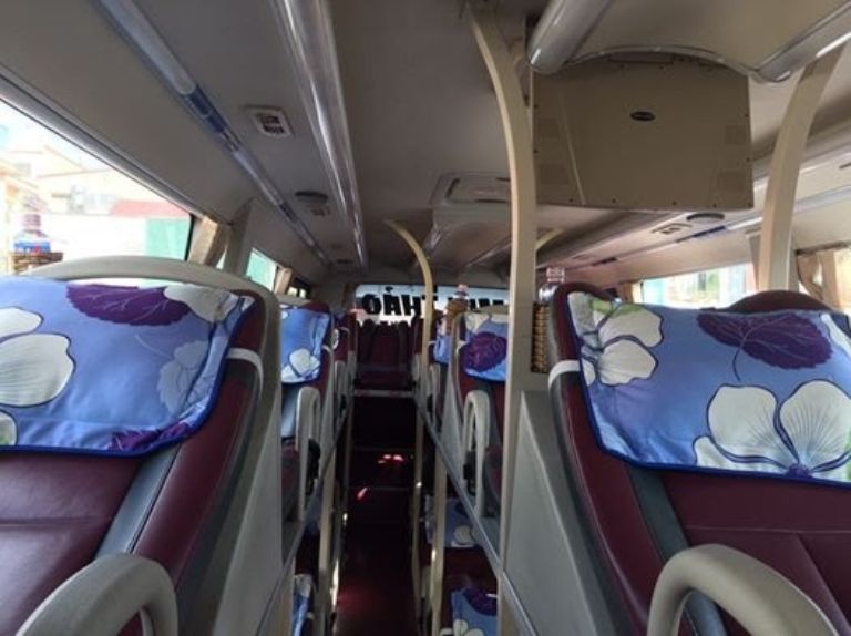 Hệ thống giường nằm được chú trọng để hành khách có thể thoải mái thay đổi tư thế, tránh bị đau nhức mỏi 