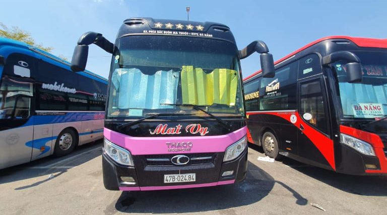 Nhà xe Mai Vy đầu tư toàn bộ xe limousine 32 cabins cao cấp nhất hiện nay phục vụ hành khách đi xe limousine Đà Nẵng Đắk Lắk. 