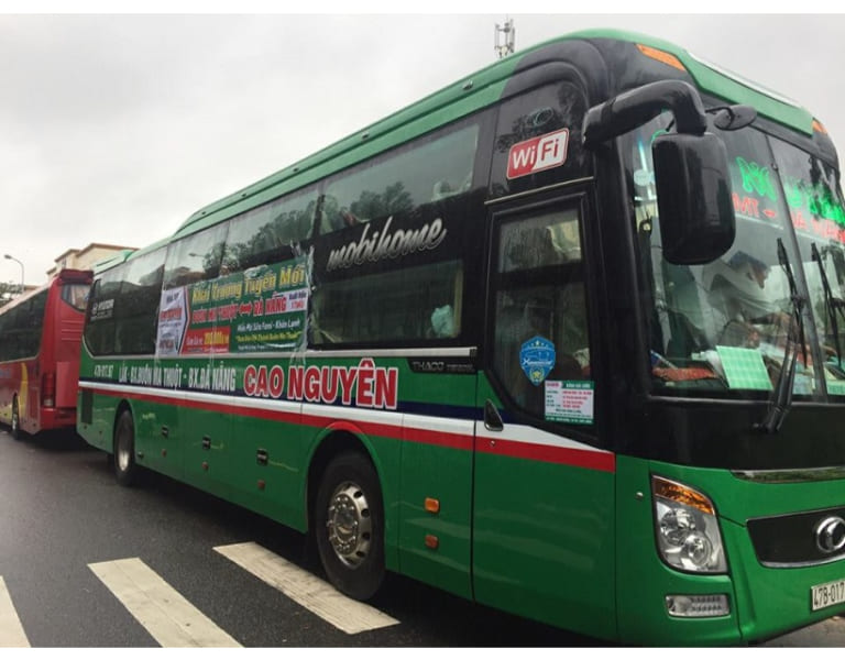Nhà xe limousine Đà Nẵng Đắk Lắk - Cao Nguyên Express có đội ngũ tổng đài viên làm việc 24/24 để giải đáp thắc mắc cũng như hỗ trợ khách hàng đặt vé xe.