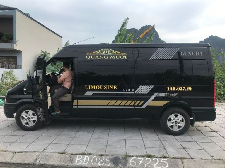 Xe Quang Mười Limousine. 
