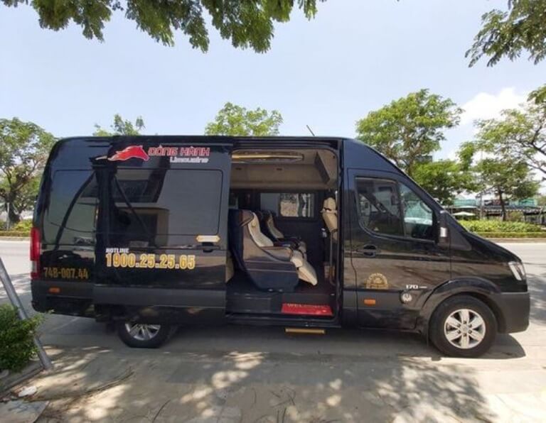 Xe limousine Quảng Nam Huế gây ấn tượng với cái tên Đồng Hành Limousine