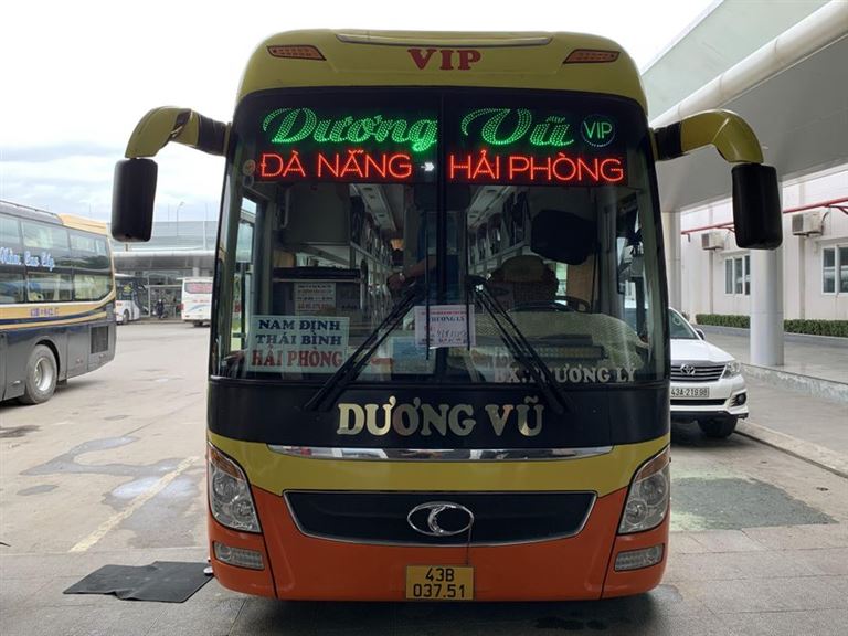 Nhà xe Dương Vũ là một trong những xe khách Quảng Nam Bến Tre hoạt động với độ uy cao và chất lượng phương tiện tốt. 