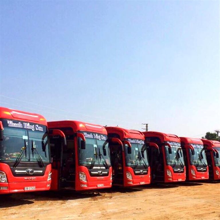 Thanh Hồng Sơn là hãng xe khách uy tín, chất lượng hàng đầu, chuyên vận chuyến hành khách và hàng hoá trên tuyến xe khách Quảng Nam Nam Định.