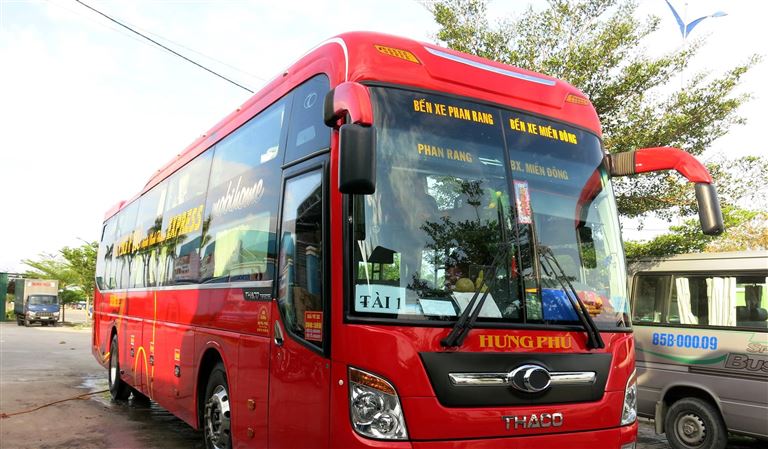 Hưng Phú Thịnh là hãng xe khách Quảng Ninh Quy Nhơn mới hoạt động chưa lâu nhưng đã được khách hàng tích cực ủng hộ. 