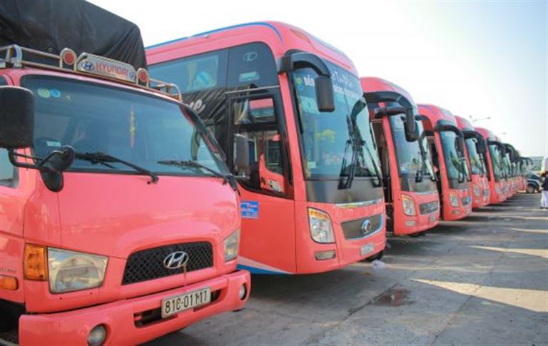 Việt Tân Phát là đơn vị tiên phong trong ngành kinh doanh xe vận chuyển, vận tải người và hàng hoá tại Việt Nam.