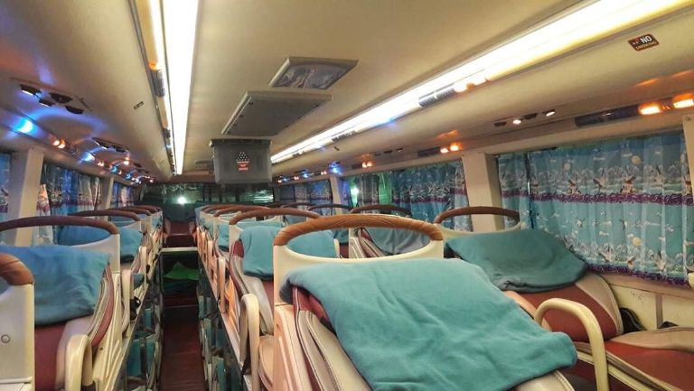 Điểm nổi bật của cơ sở xe khách Sài Gòn Lâm Đồng - Cảnh Hoa là hệ thống giường nằm rộng rãi và sạch sẽ