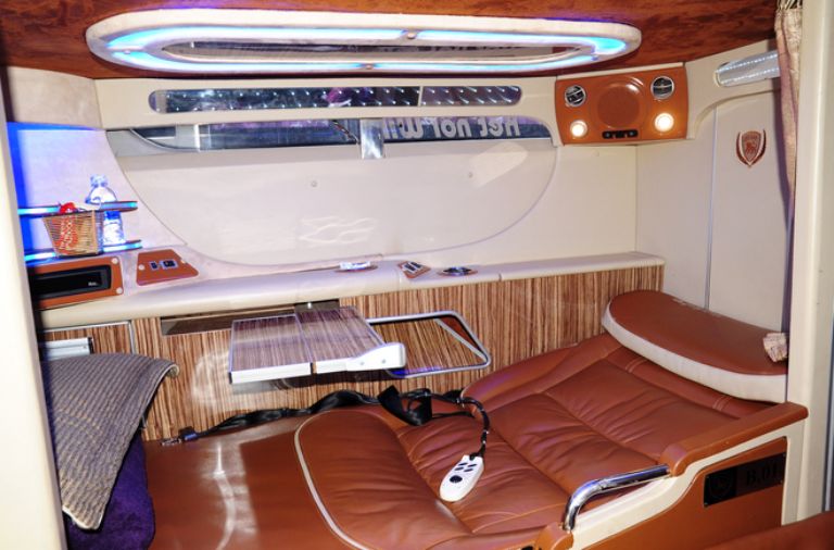 Kích thước giường nằm lớn luôn tạo cho hành khách có một vị trí nghỉ ngơi lý tưởng và thoải mái