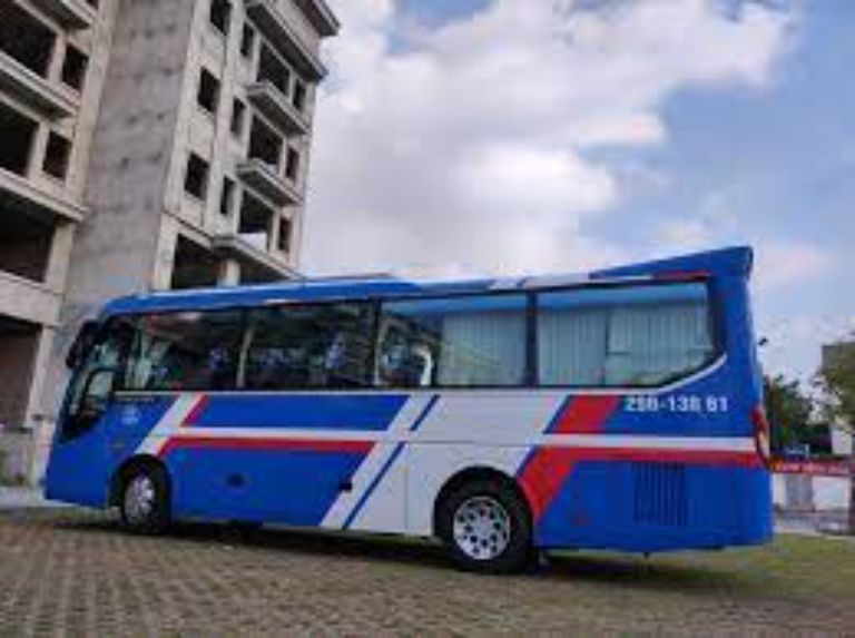 Cát Bà Open Bus có giá vé là 280.000đ cùng rất nhiều các tiện ích bên trong, đảm bảo làm hài lòng cả những vị khách khó tính nhất
